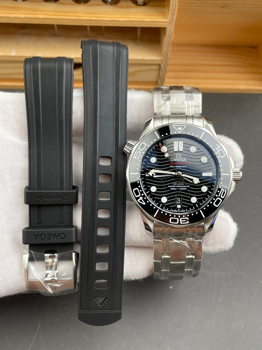OR 海马300 黑盘/42mm/8800机/双表带