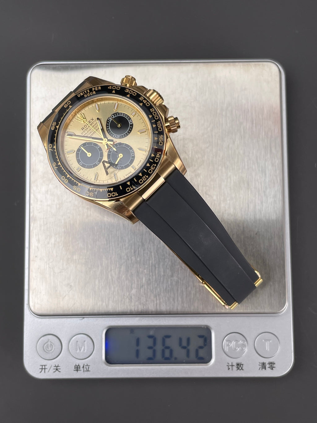 VS 新款余文乐 迪通拿V2版/40mm/4131机/配重136G