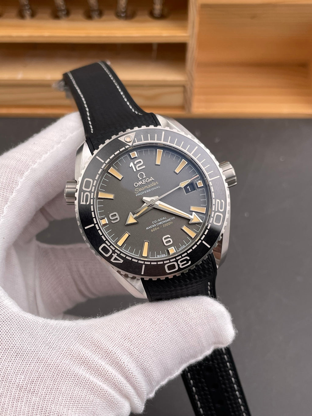VS 海马600 铜灰盘/43.5mm/8900机