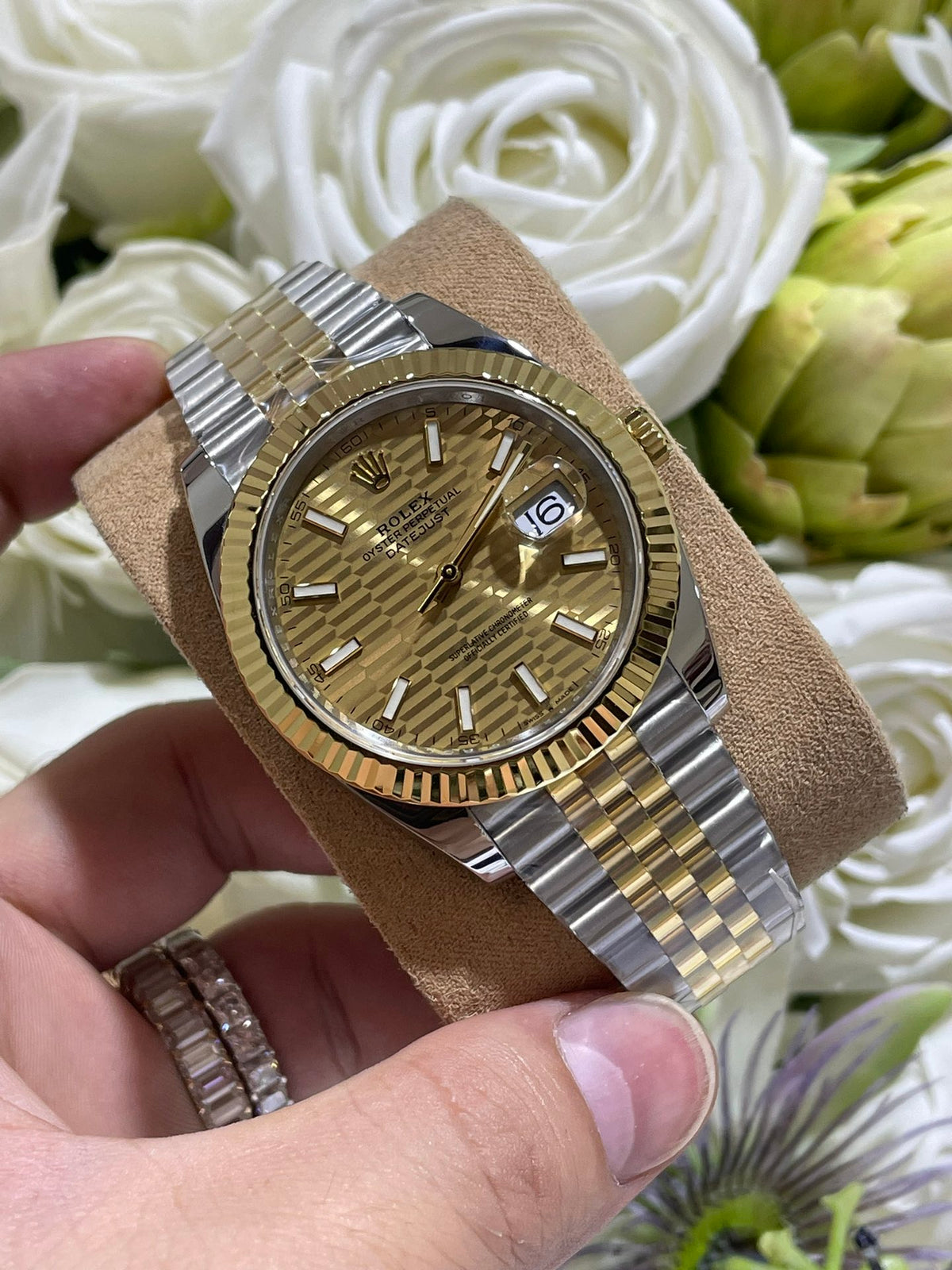 定制18K包金版 (侧不漏白做法)间金款日志系列 41mm表径3235机芯