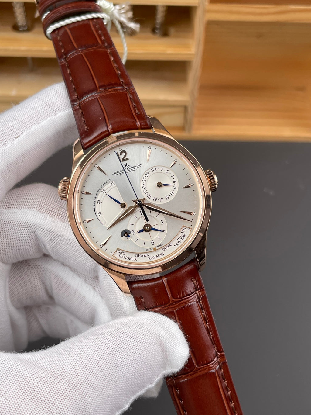 9F 积家大师地理学家 玫瑰金大丑银盘/39mm/9100机