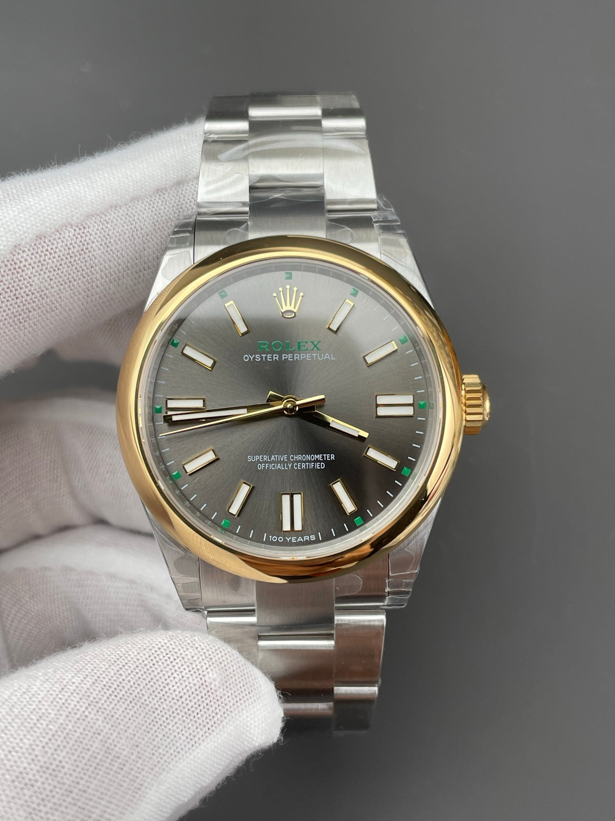 VS新品-蚝式恒动型41mm