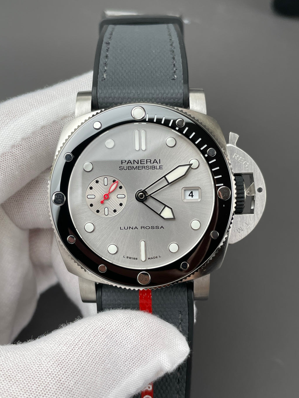 VS 沛纳海 PAM1681/44mm/P9010机
