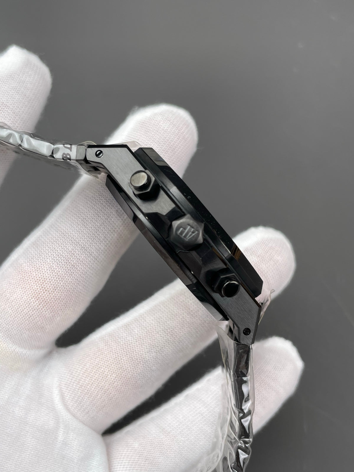 BLS 皇家橡树26240 黑钢/41mm/4401机
