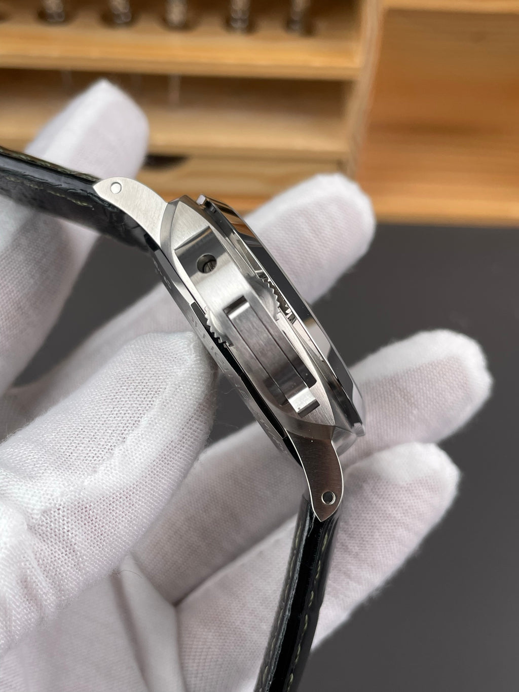 VS PAM1056 沛纳海/44mm/P9011机