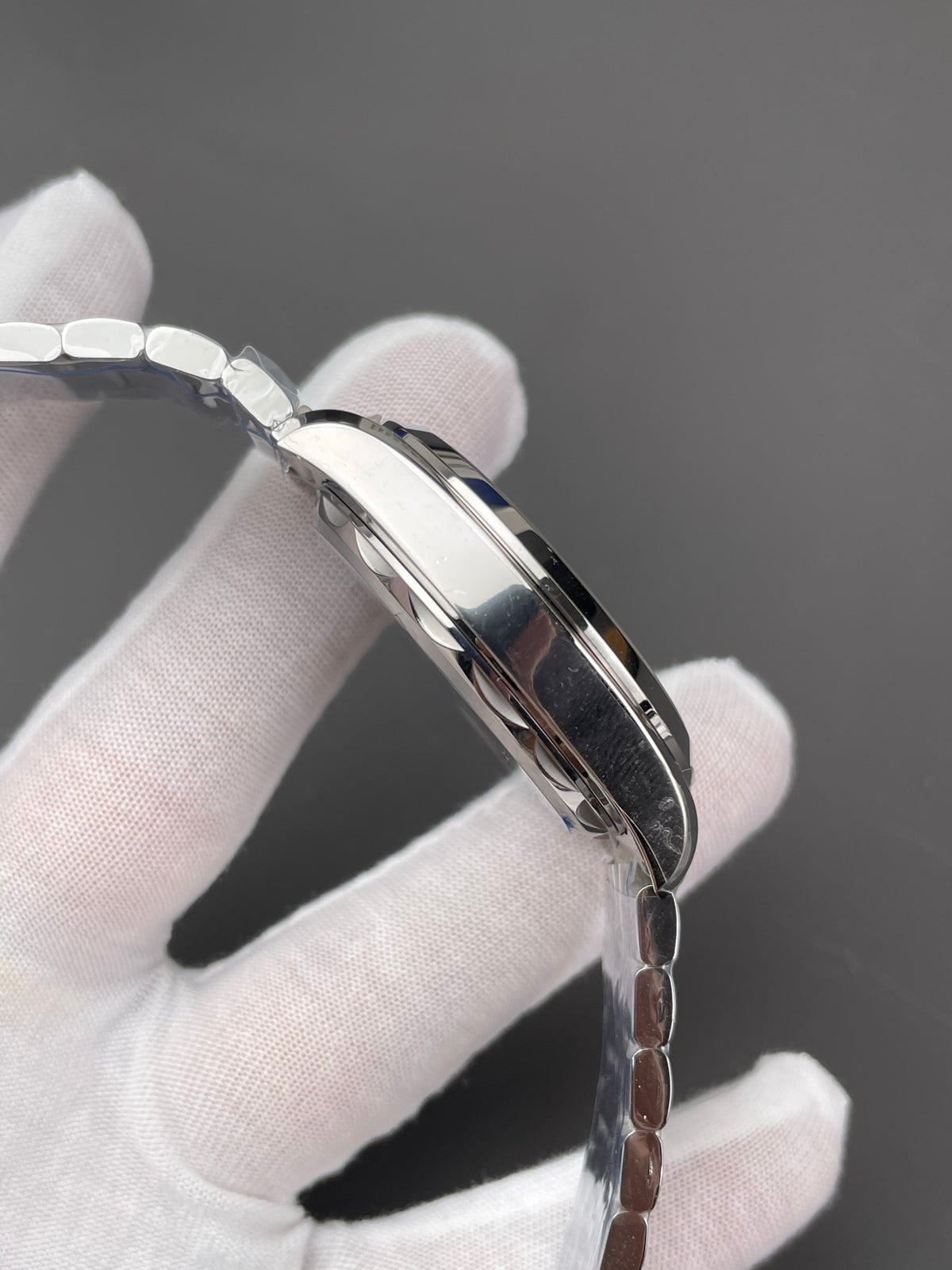 VS 海马150m 绿松石/41mm/8900机
