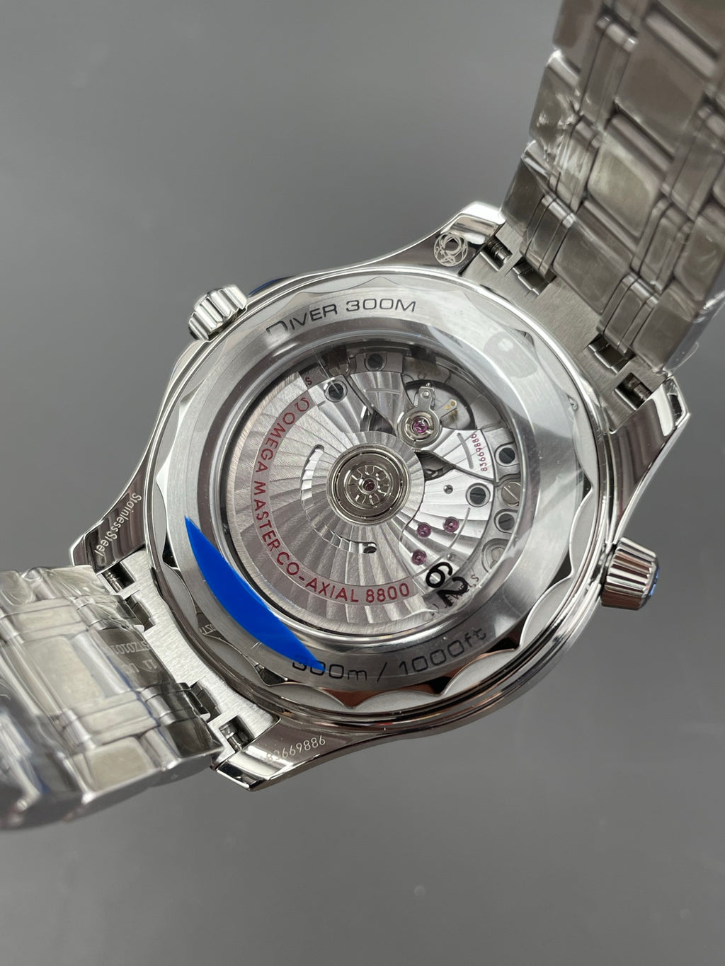 VS 海马300 白熊猫V4版/42mm/8800机/双表带