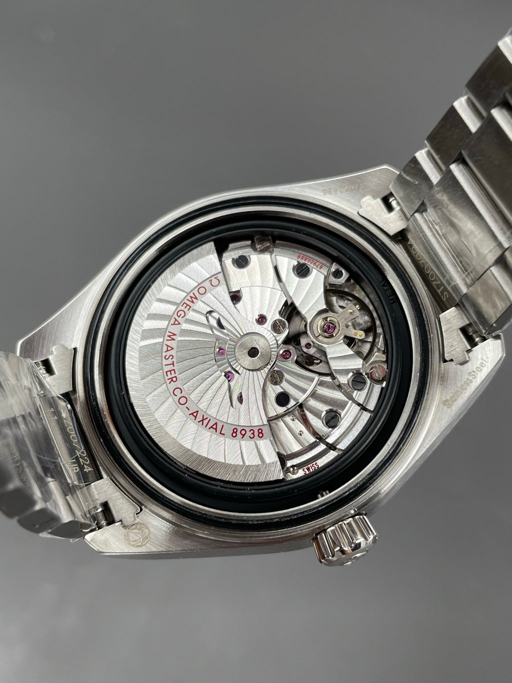 VS 冰蓝盘世界时 海马75周年纪念款/43mm/8806机