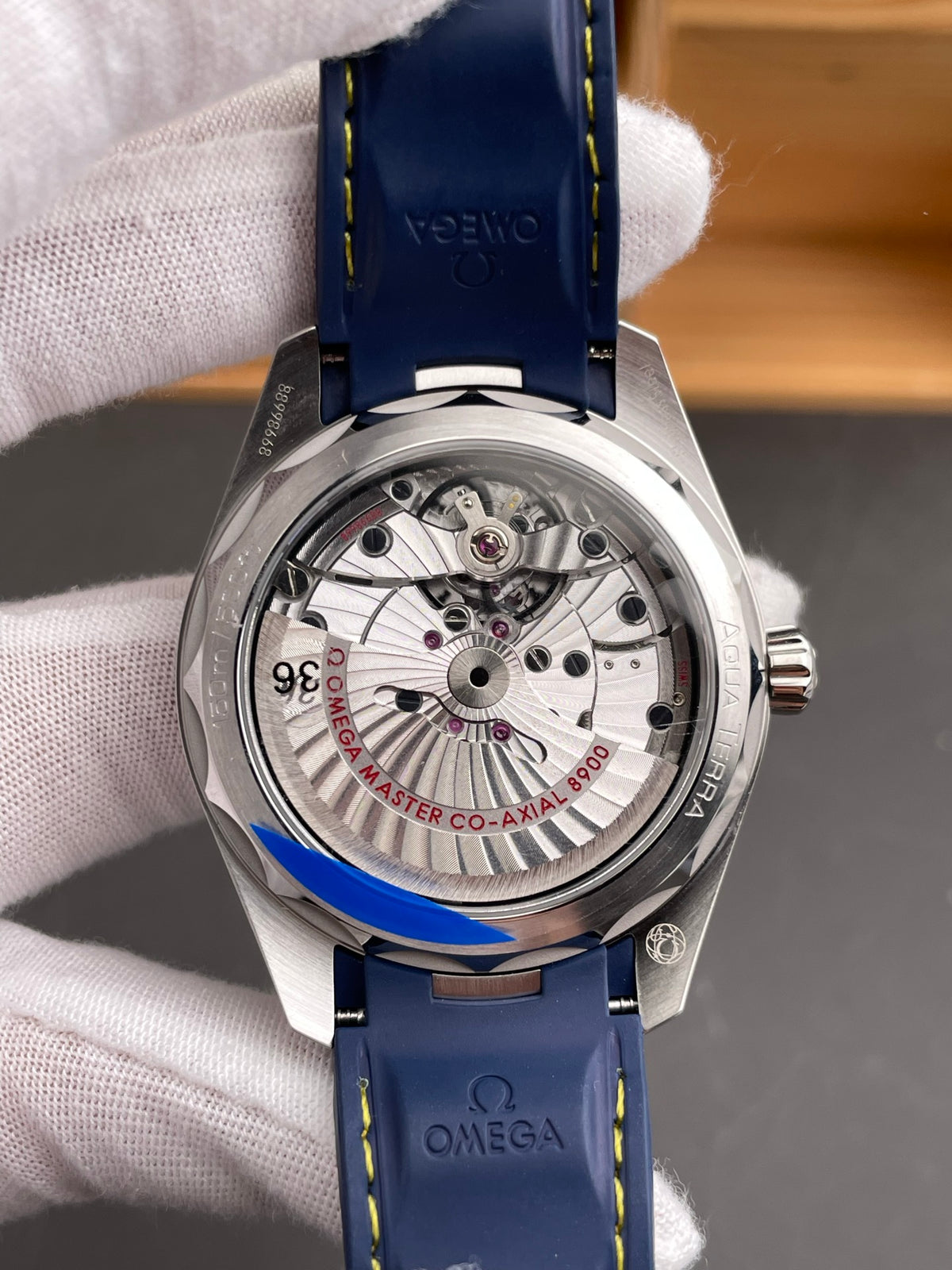 VS 海马150m 黄针撑杆跳/41mm/8900机