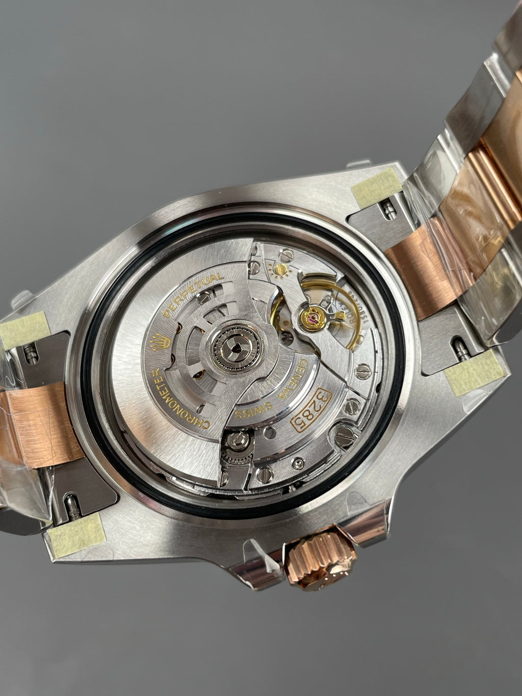 VS 间金沙士圈GMT 间玫金格林尼治/40mm/3285机/配重172G