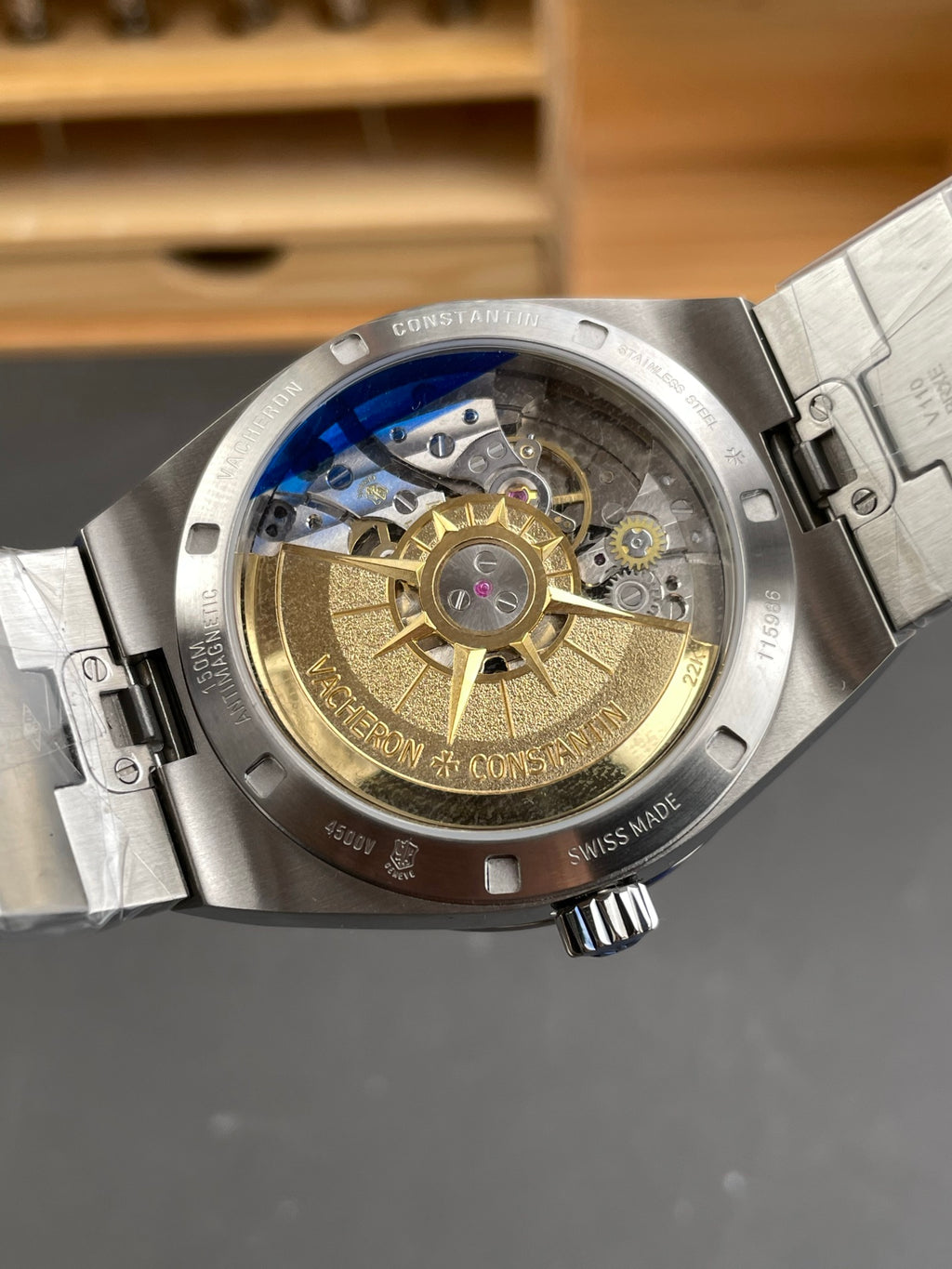 纵横四海 4500V银盘/41mm/5100机