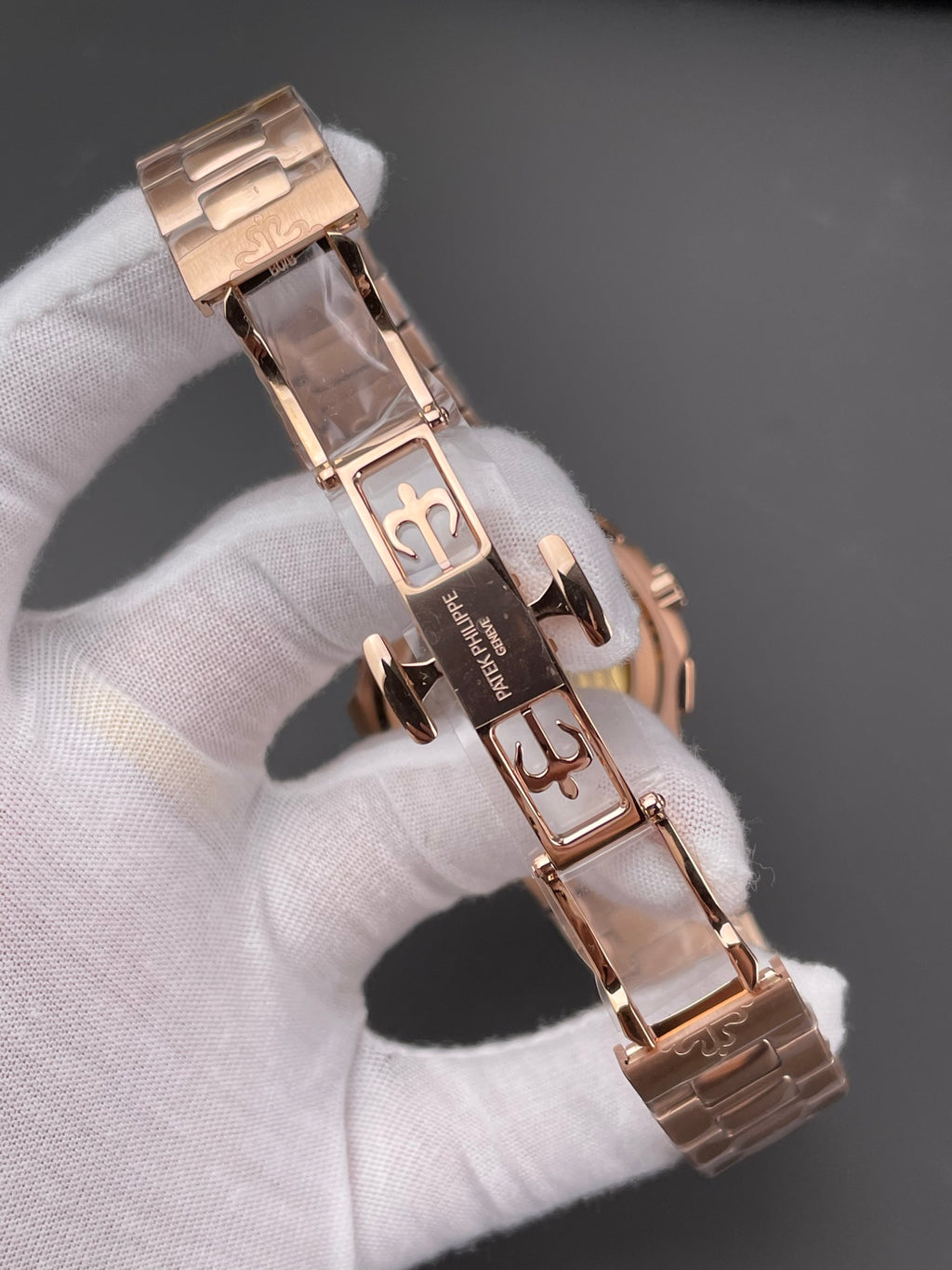 百达鹦鹉螺5990 玫瑰金蓝盘/40.5mm/7750机改28-520机