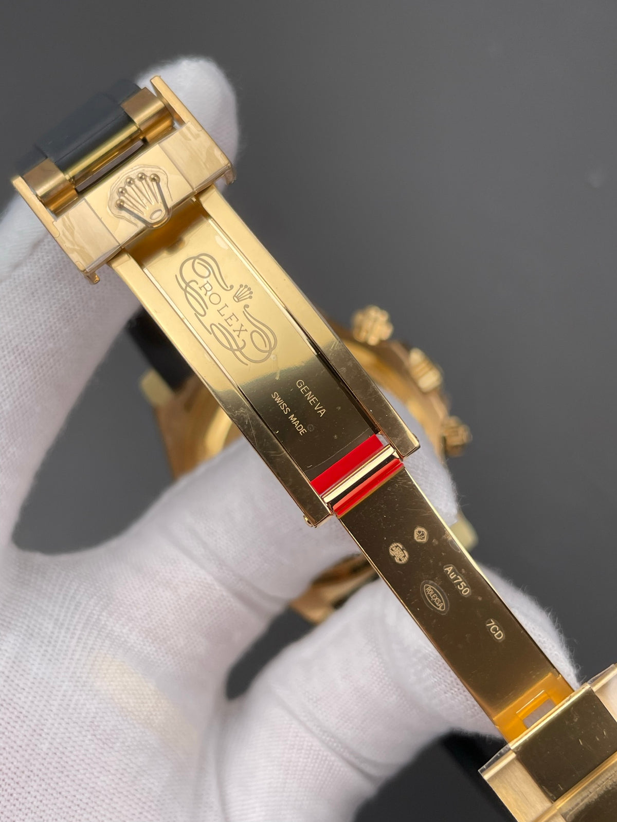 VS 新款余文乐 迪通拿V2版/40mm/4131机/配重136G