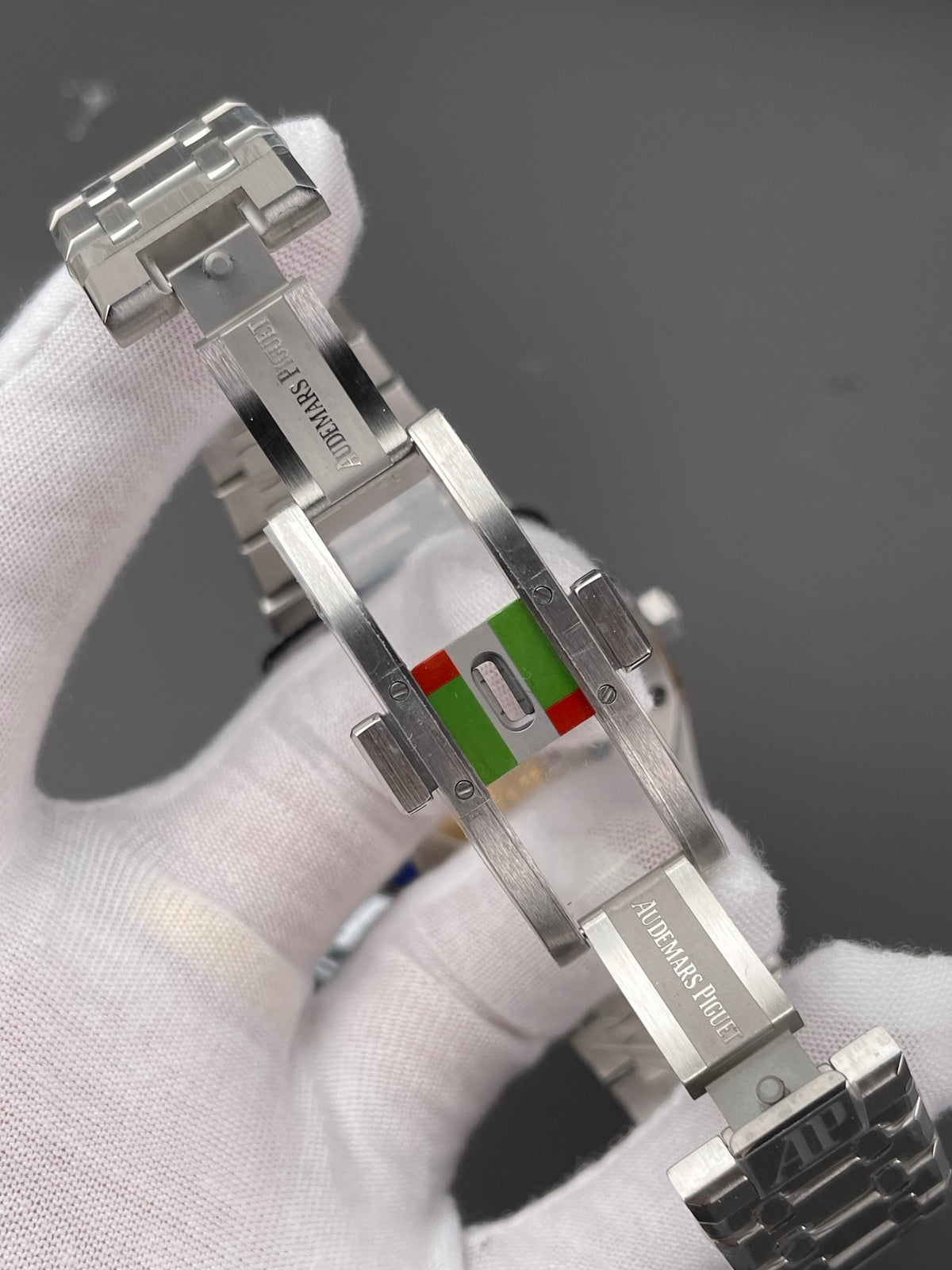 ZF 皇家橡树15400 白盘/41mm/3120机