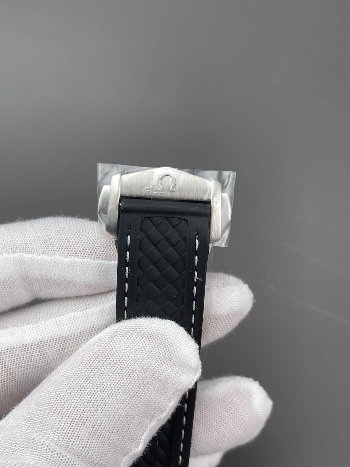 VS 黑钛世界时 海马150/43mm/8938机
