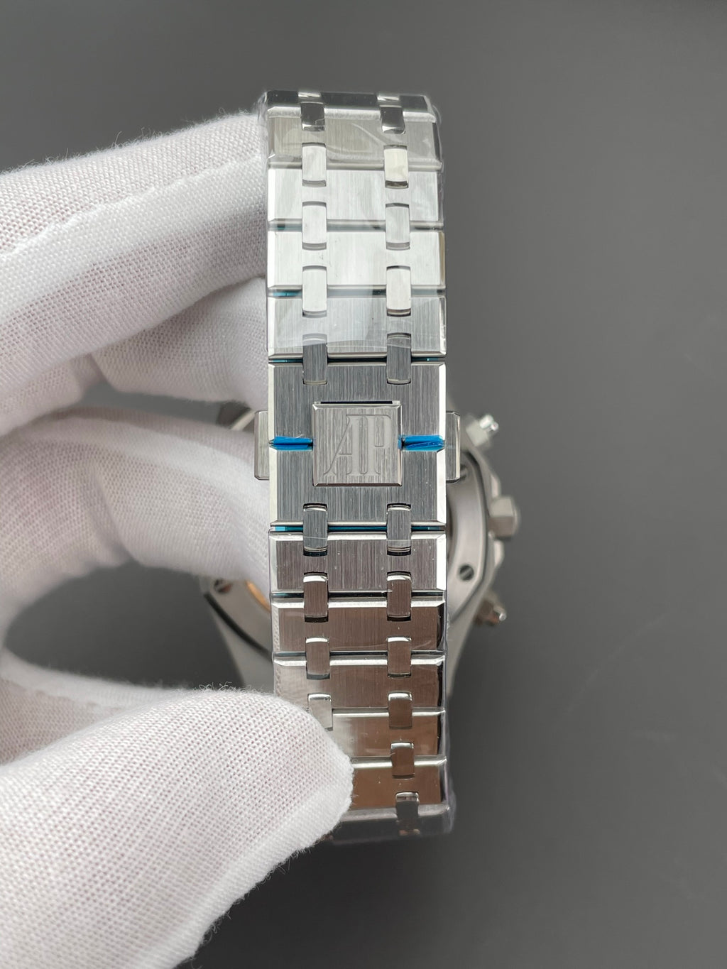 DDF 皇家橡树26240 蓝盘/41mm/4401机/170G