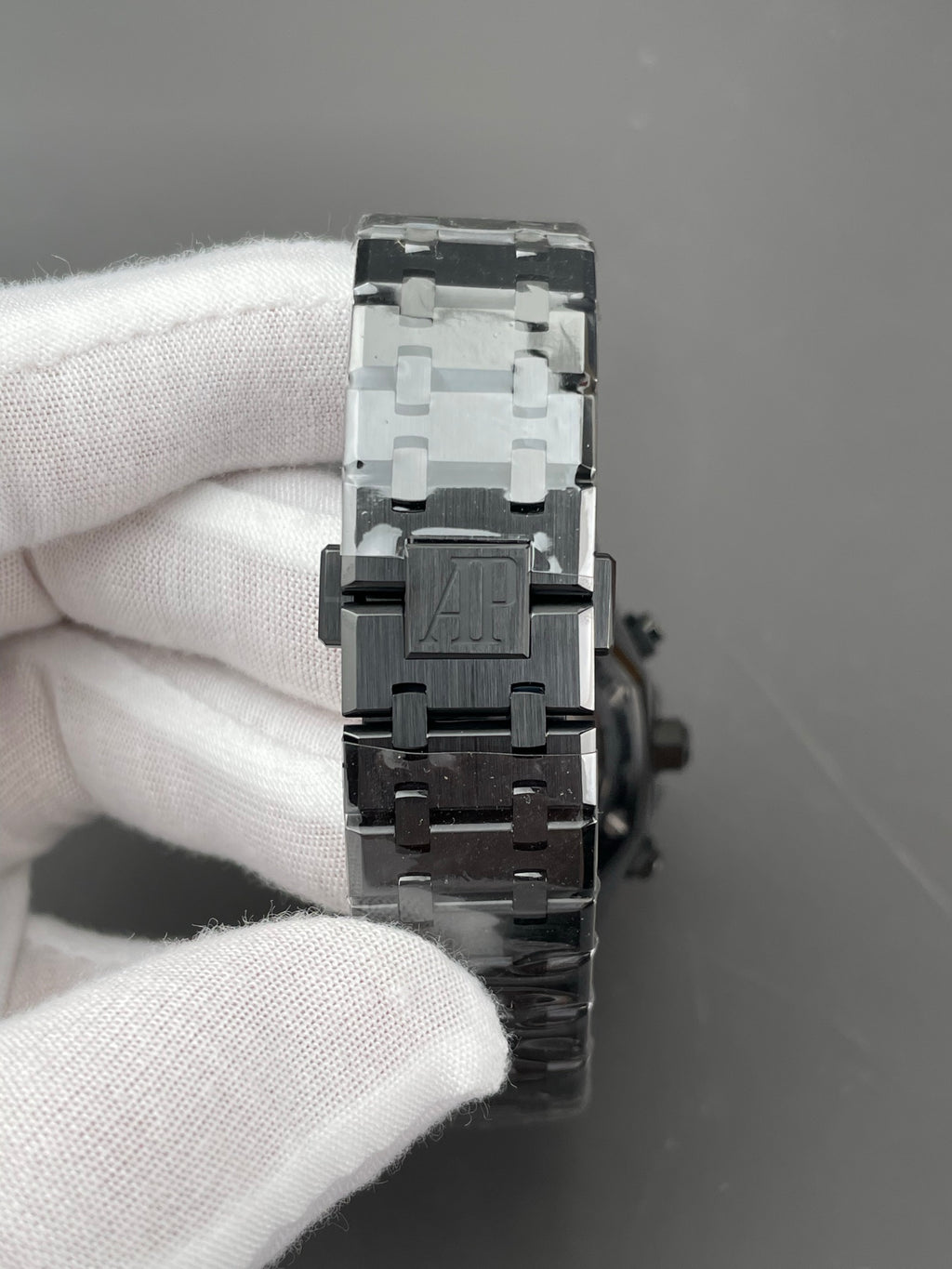 BLS 皇家橡树26240 黑钢/41mm/4401机