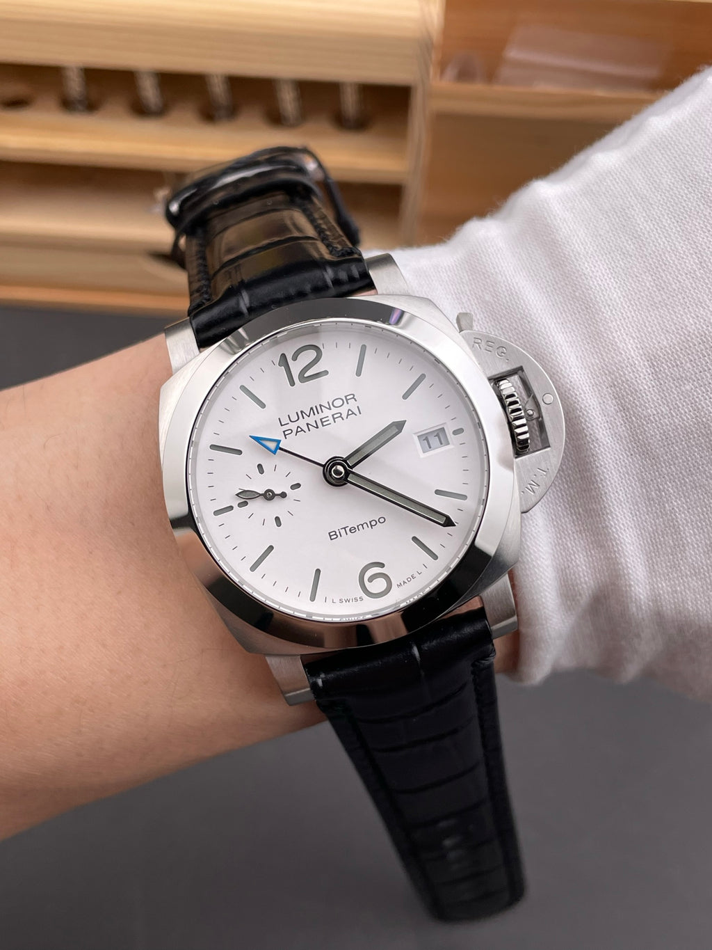 VS Luminor庐米诺 PAM1367/40mm/机