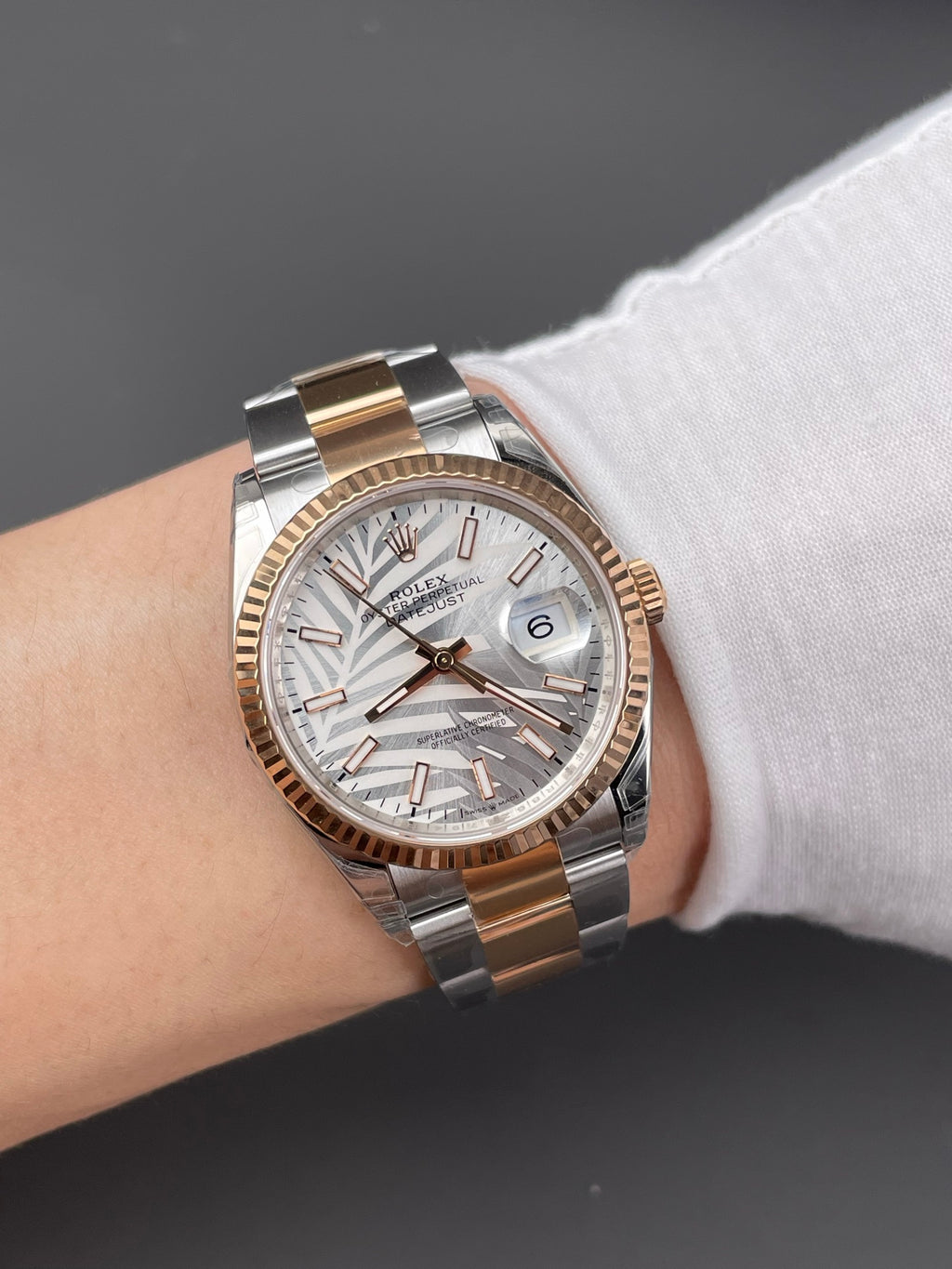 VS 间玫金日志 树叶日志/36mm/3235机