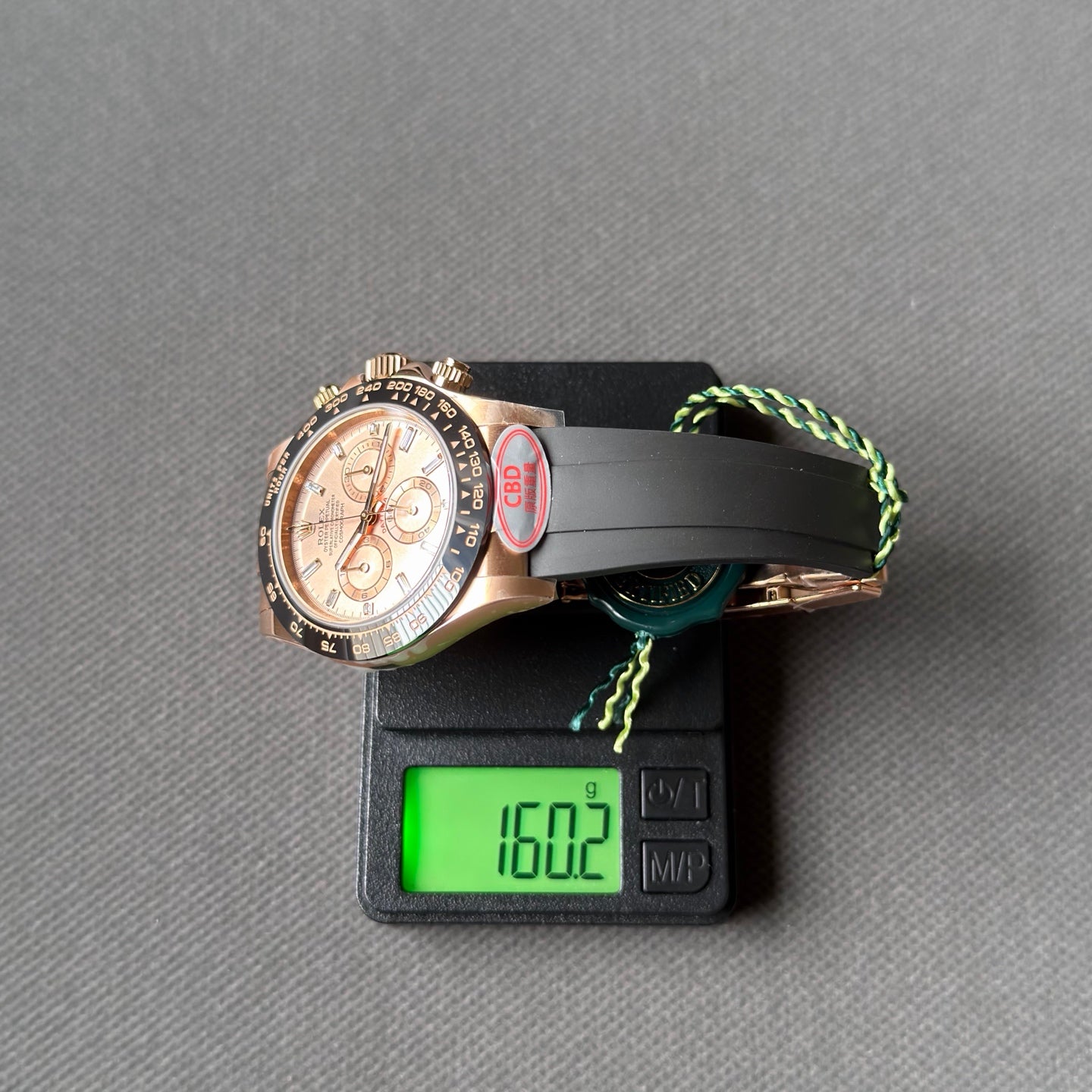 The highest version with a 1:1 ratio, featuring the Pink Candy Daytona 4130 movement
