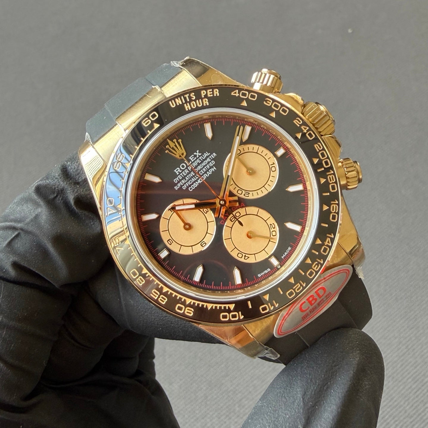 The highest version with a 1:1 ratio, the Little Monster Daytona 4131 movement