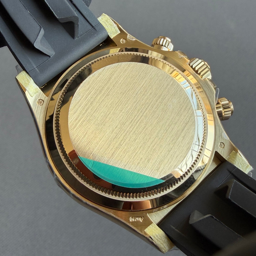 The highest version with a 1:1 ratio, the Little Monster Daytona 4131 movement