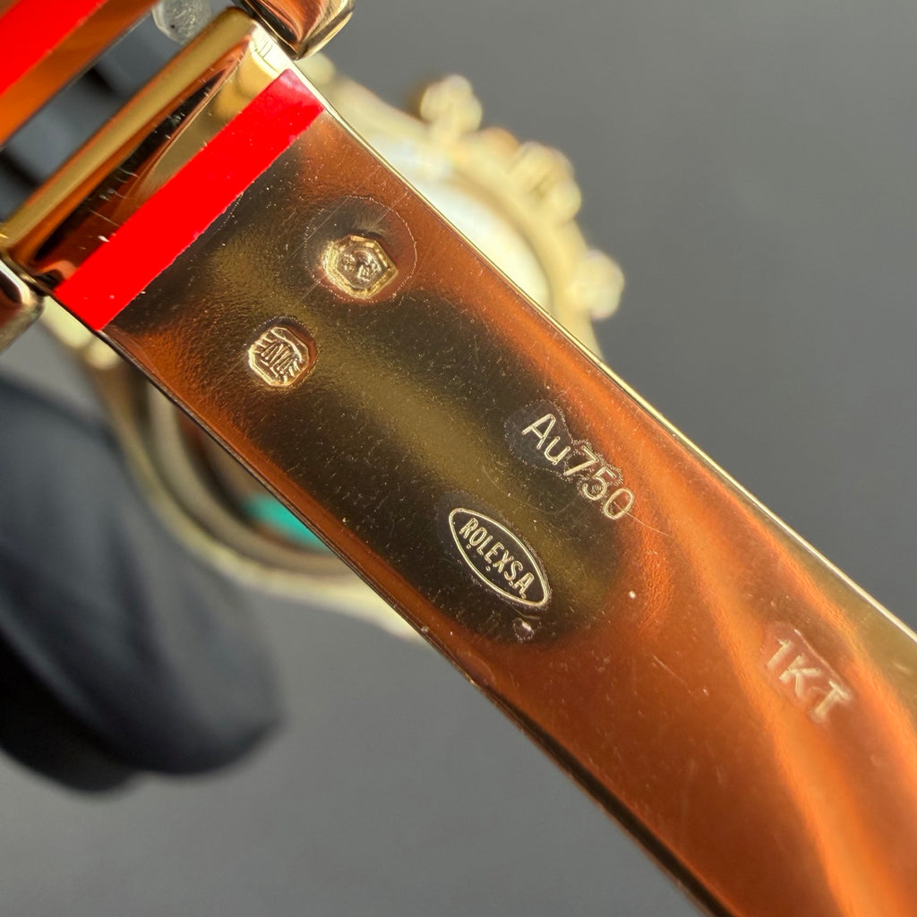 The highest version with a 1:1 ratio, the Little Monster Daytona 4131 movement