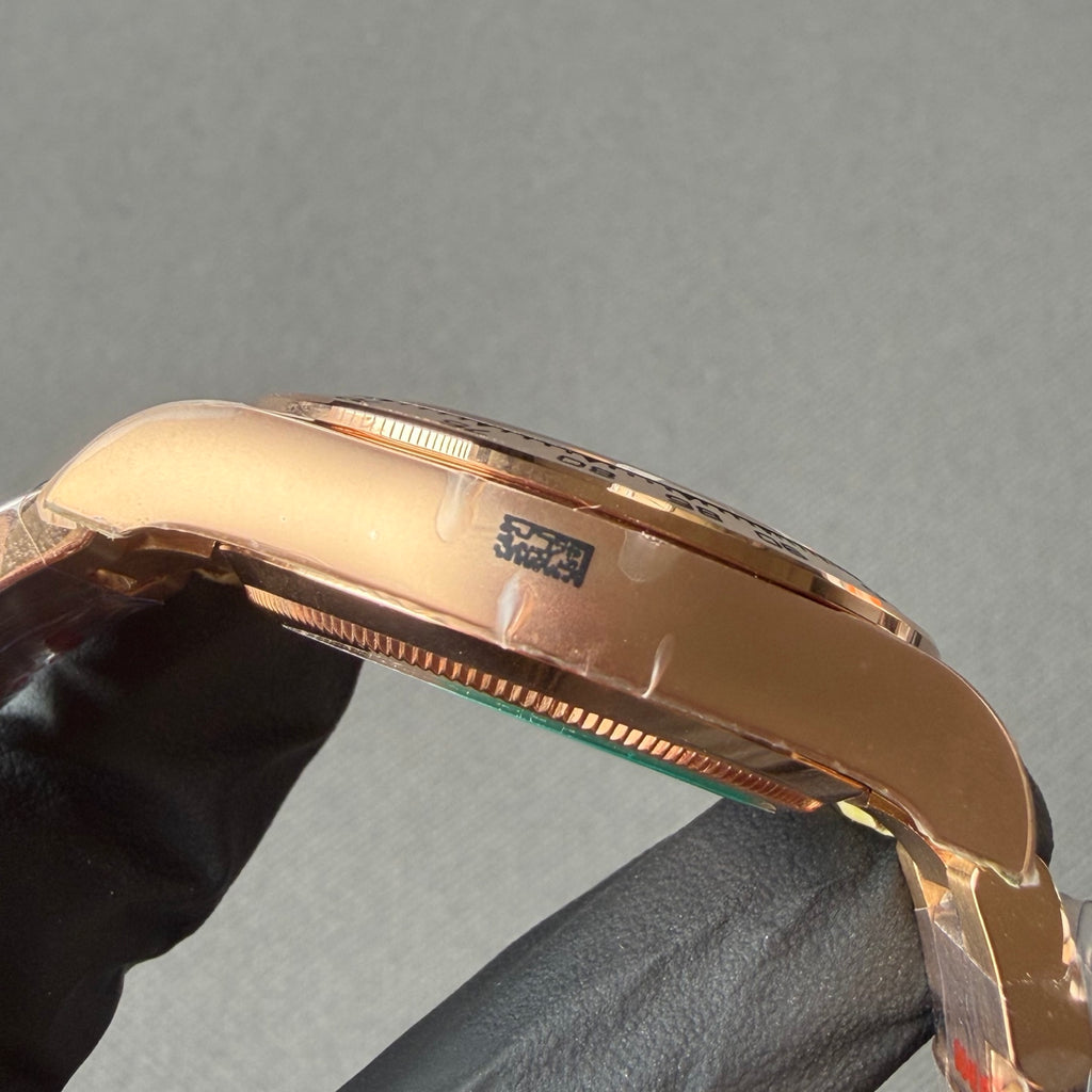 Chocolate Daytona 4131 movement