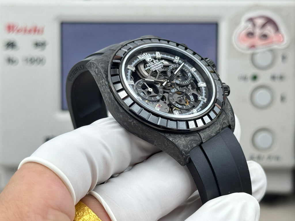 Customized Carbon Fiber Edition of the Space Timing Daytona Series