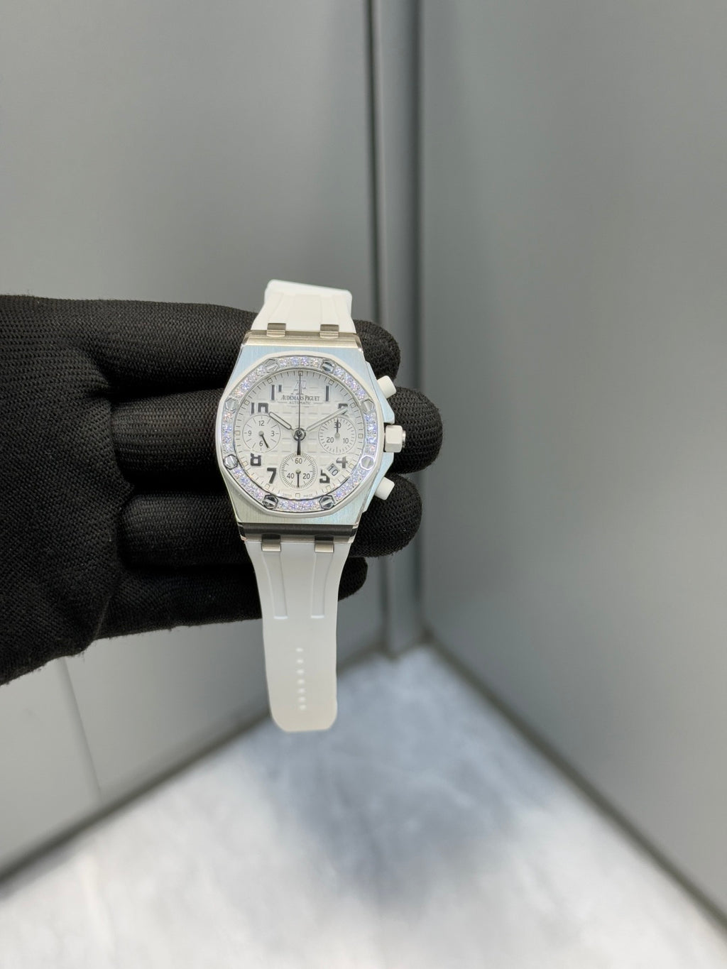 Audemars Piguet (AP) Royal Oak Series 37mm