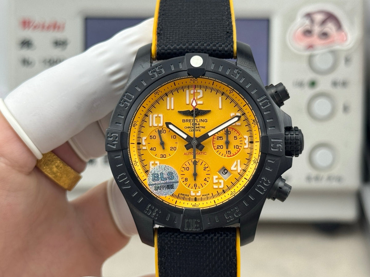 BLS's latest Breitling Avenger B01