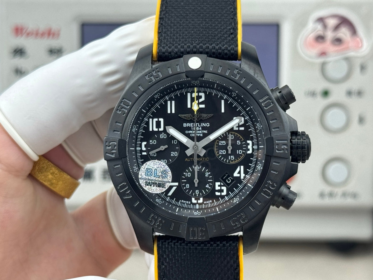 BLS's latest Breitling Avenger B01