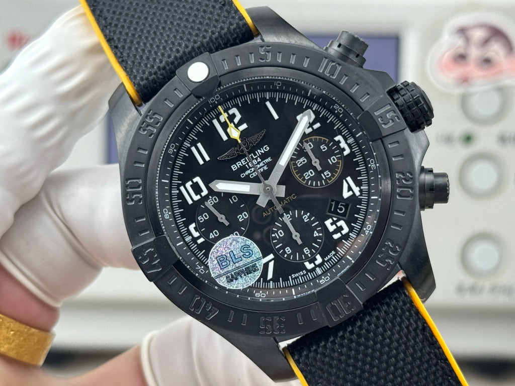 BLS's latest Breitling Avenger B01