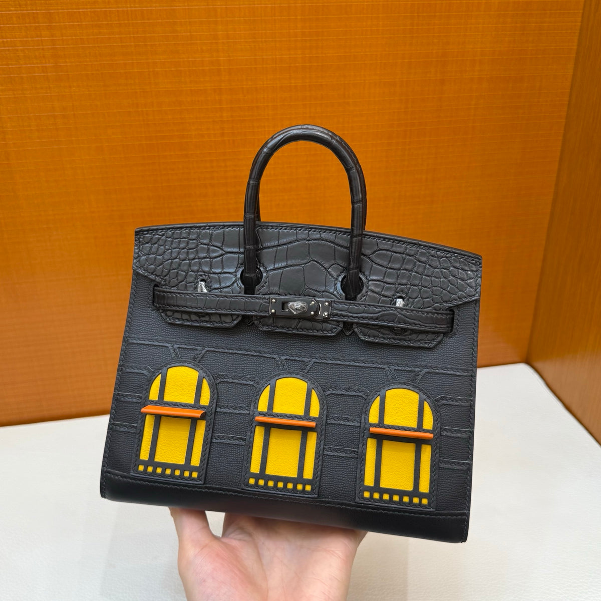 现货 Birkin 20cm 黑色小房子 So Black🏠  全手工蜡线缝 黑扣 Stock