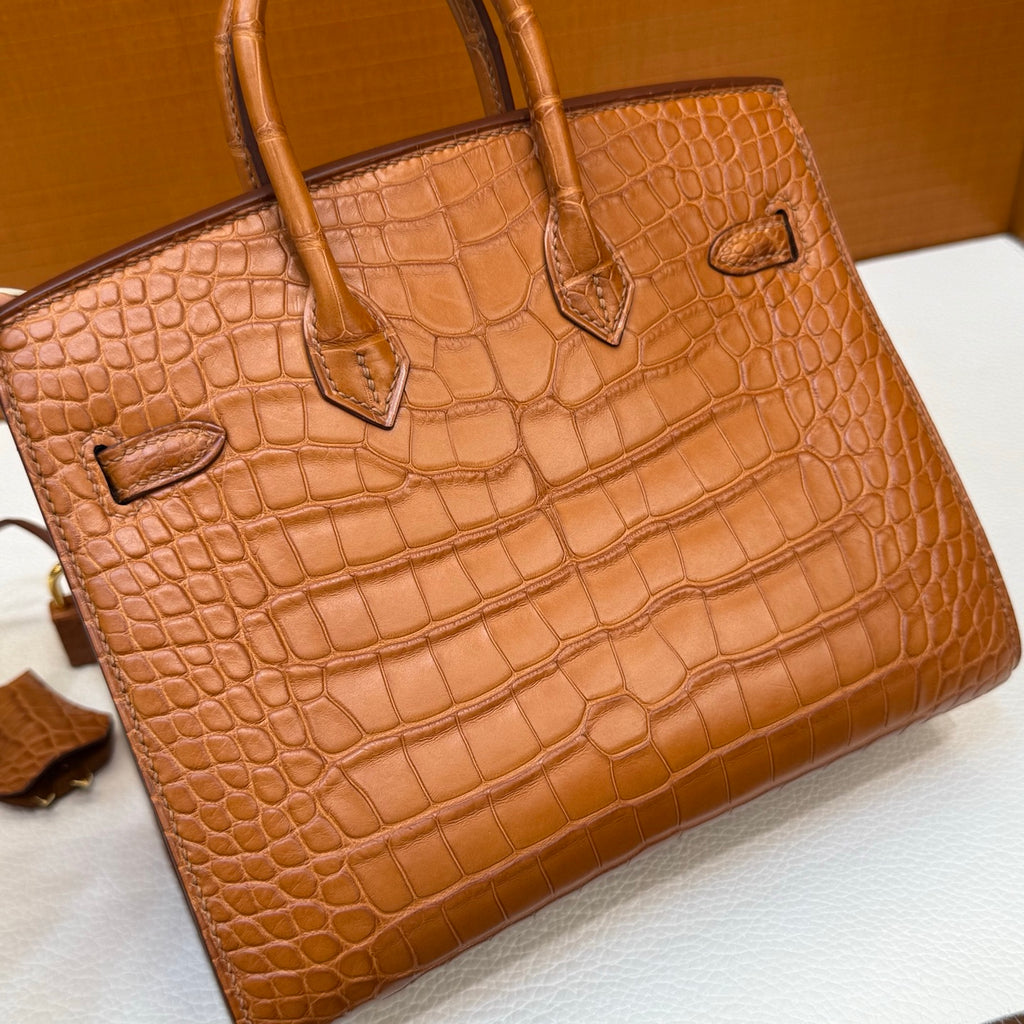 Birkin 20cm Sellier 外缝 雾面美洲鳄鱼  Color：37金棕色 Gold GHW Matte Alligator Crocodile 全手工蜡线缝  金扣 定制✈️