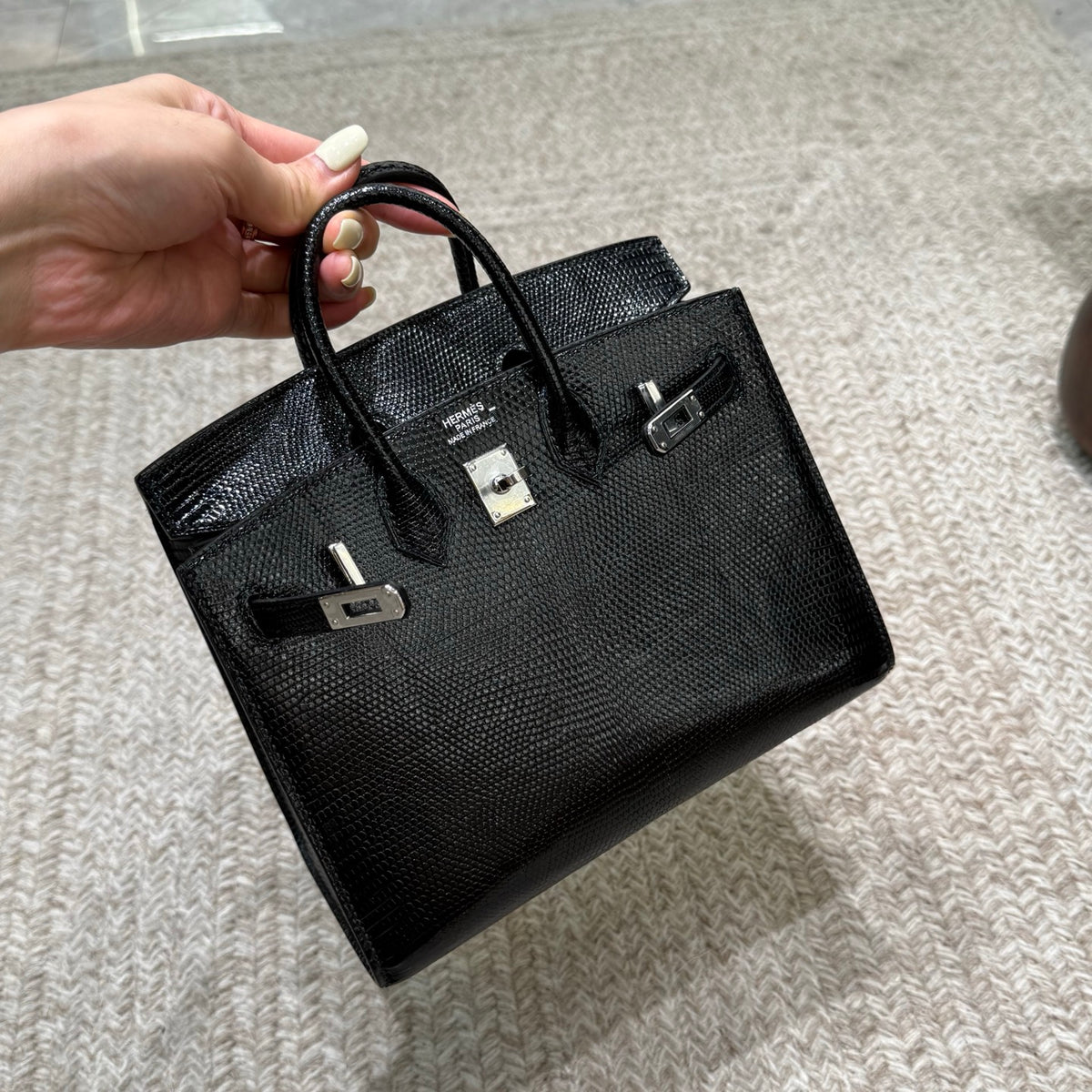 Birkin 20cm Sellier Lizard 进口蜥蜴皮  Color：Ck89黑色 Noir Phw 全手工蜡线缝  银扣 定制✈️