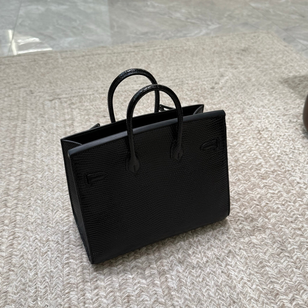 Birkin 20cm Sellier Lizard 进口蜥蜴皮  Color：Ck89黑色 Noir Phw 全手工蜡线缝  银扣 定制✈️