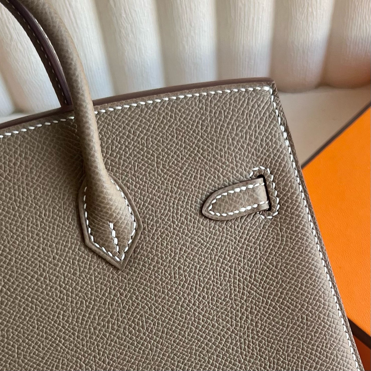 Birkin 20cm Epsom Color：Ck18大象灰 Etoupe Phw 全手工蜡线缝 银扣 Stock