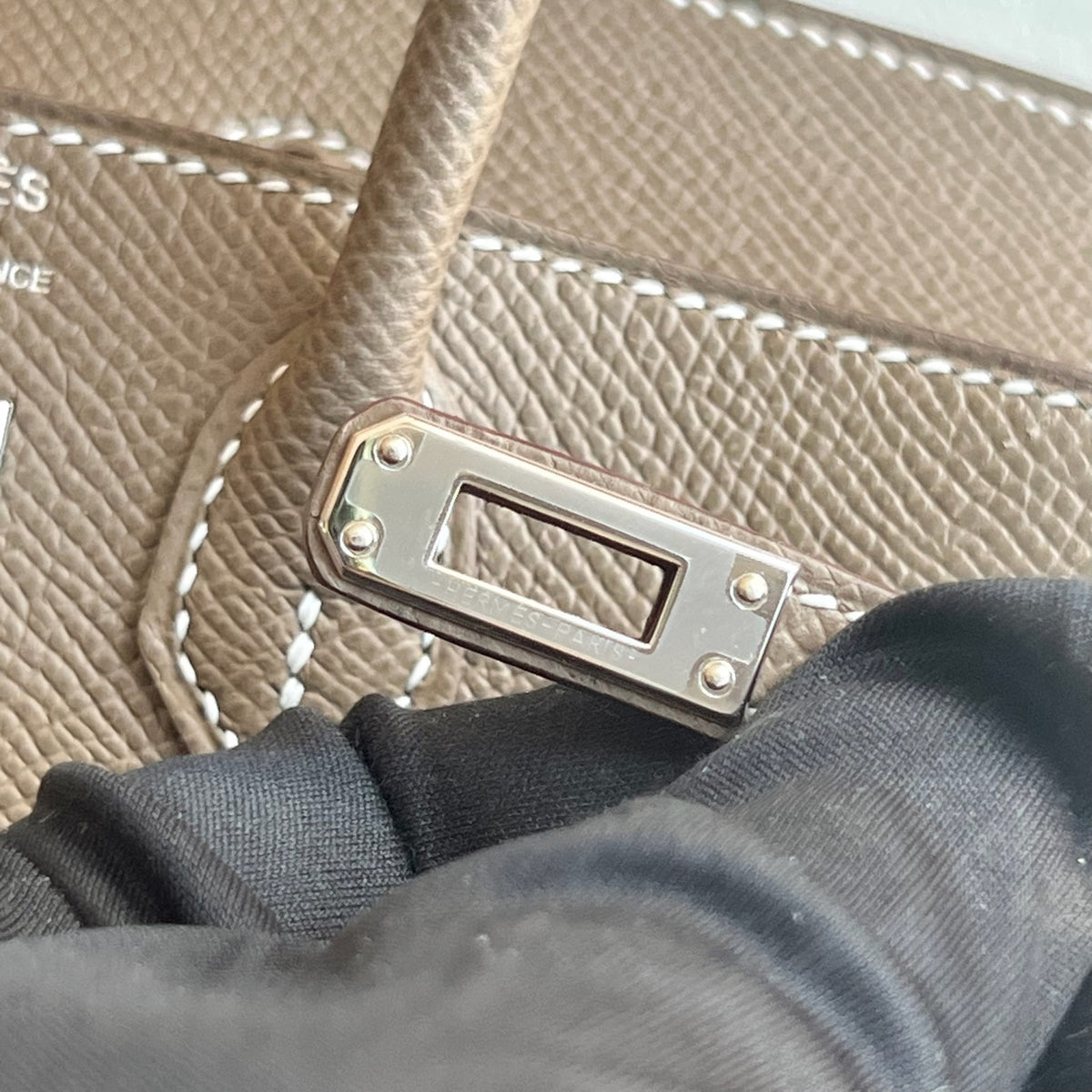 Birkin 20cm Epsom Color：Ck18大象灰 Etoupe Phw 全手工蜡线缝 银扣 Stock