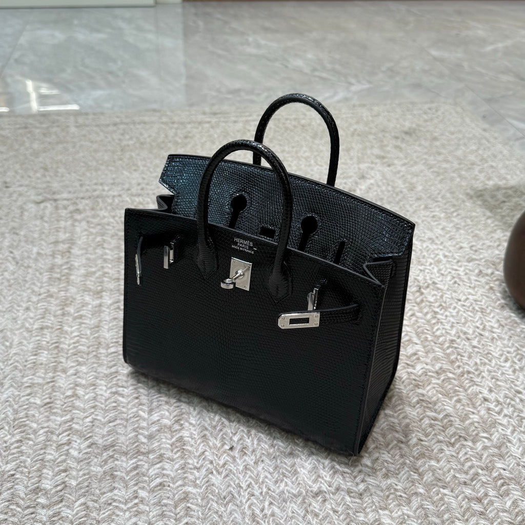 Birkin 20cm Sellier Lizard 进口蜥蜴皮  Color：Ck89黑色 Noir Phw 全手工蜡线缝  银扣 定制✈️