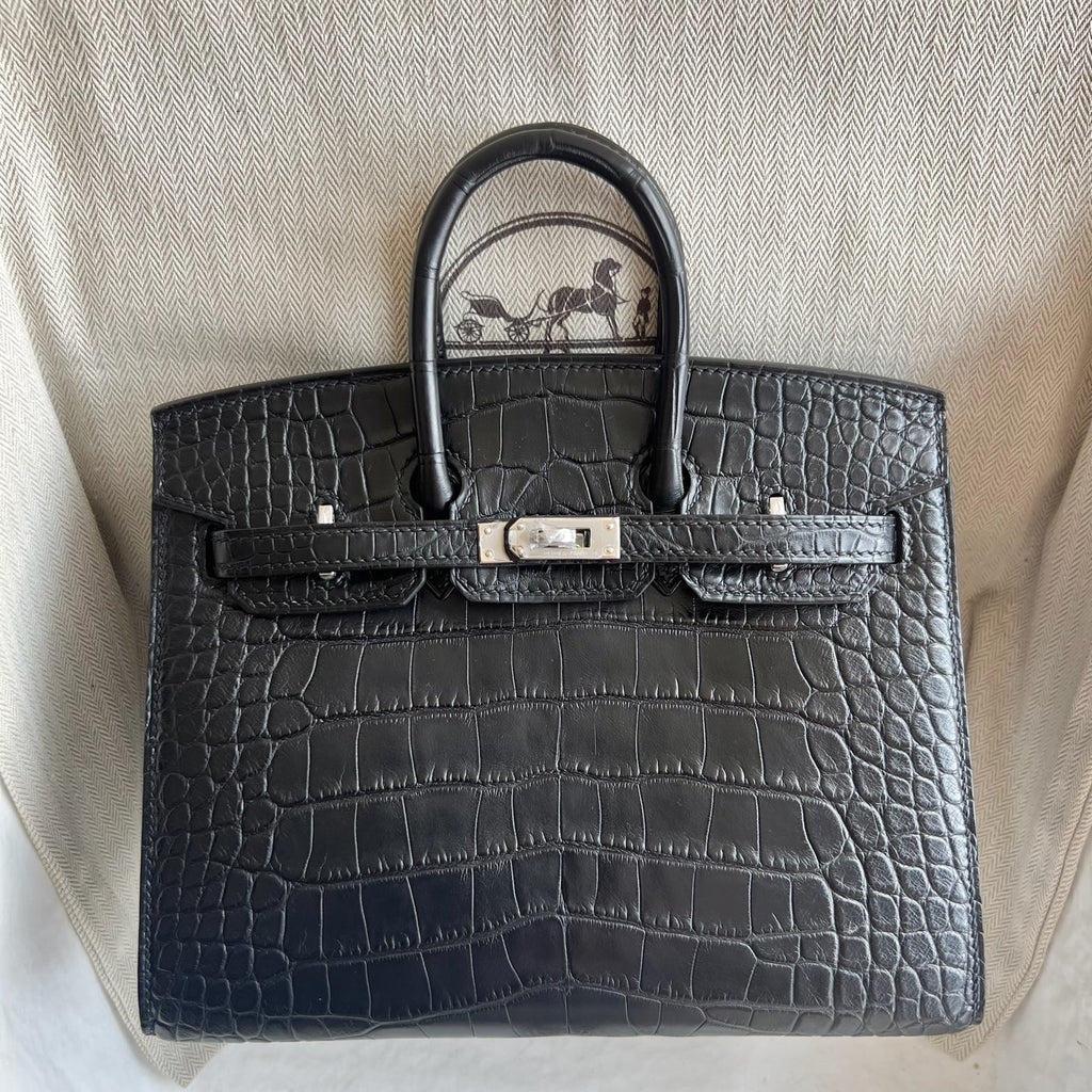 Birkin 20cm Sellier 外缝 雾面美洲鳄鱼  Color：Ck89黑色 Noir Phw Matte Alligator Crocodile 全手工蜡线缝  银扣 定制✈️