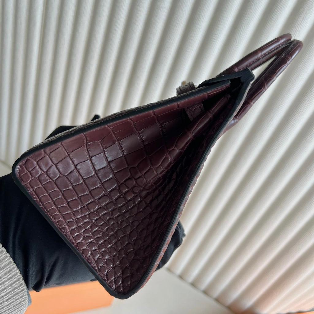 Birkin 20cm Sellier 外缝 雾面美洲鳄鱼  Color：0G马鞍红 Rouge Sellier Matte Alligator Crocodile 全手工蜡线缝  金扣 定制✈️