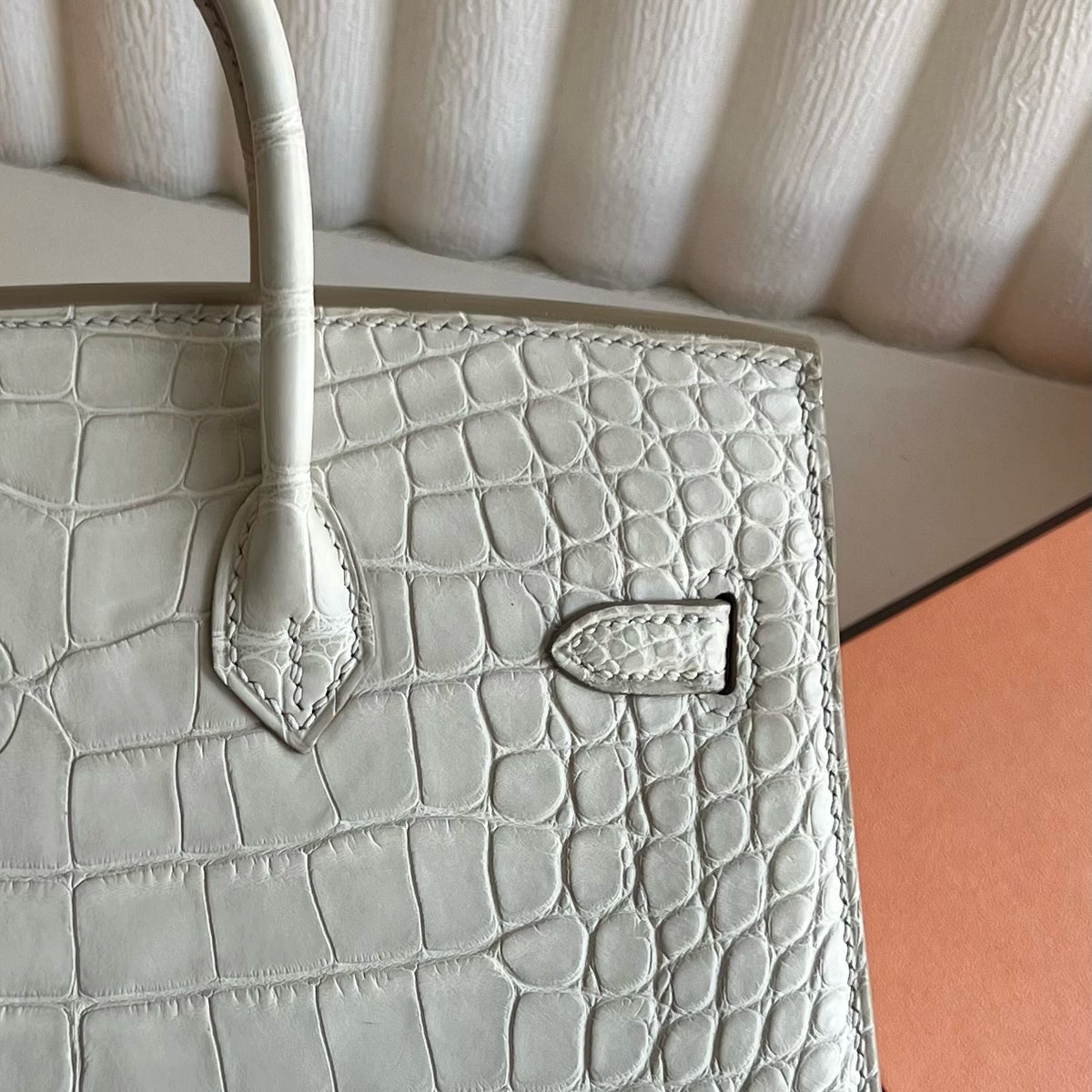 Birkin 20cm Sellier 外缝 雾面美洲鳄鱼  Color：8L Beton 冰川白 Phw Matte Alligator Crocodile 全手工蜡线缝  银扣 定制✈️