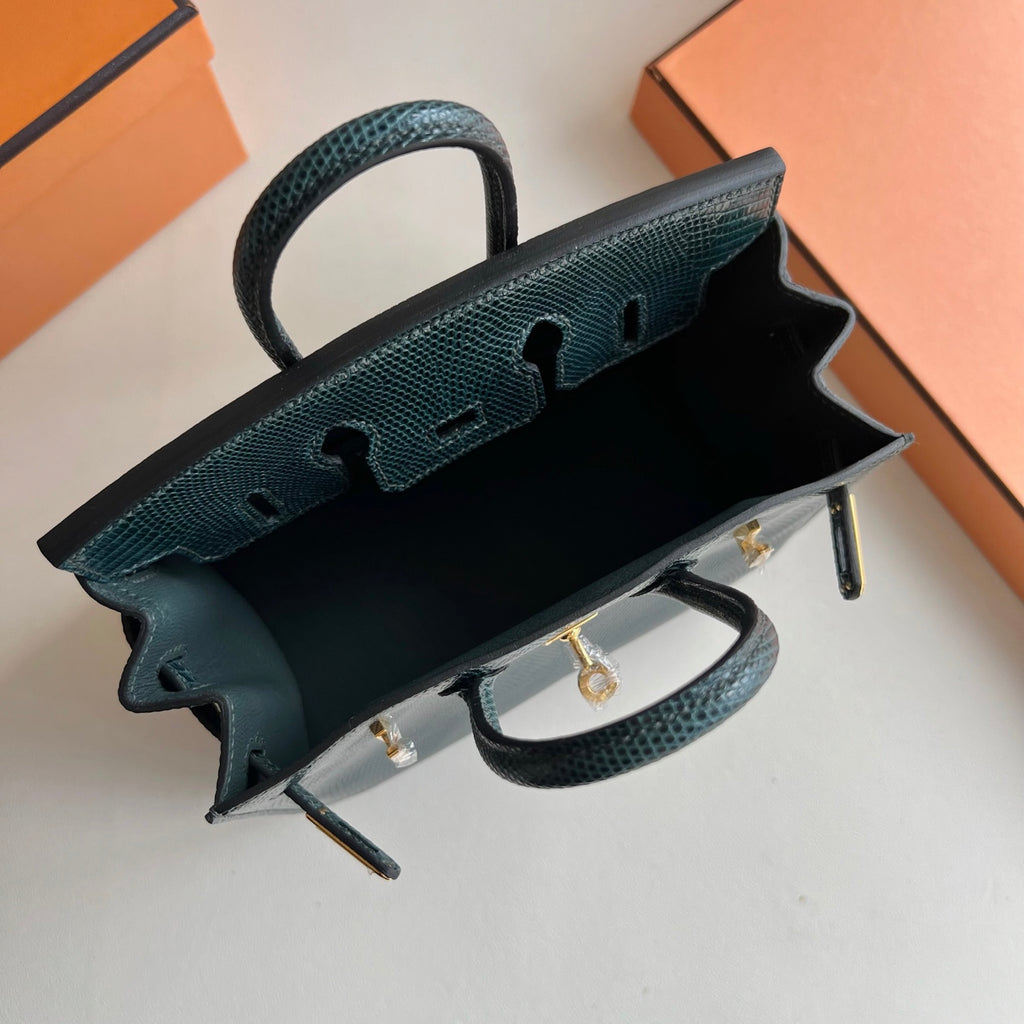 Birkin 20cm Sellier 亮面蜥蜴皮 Color：6O松柏绿 全手工蜡线缝  金扣 Stock