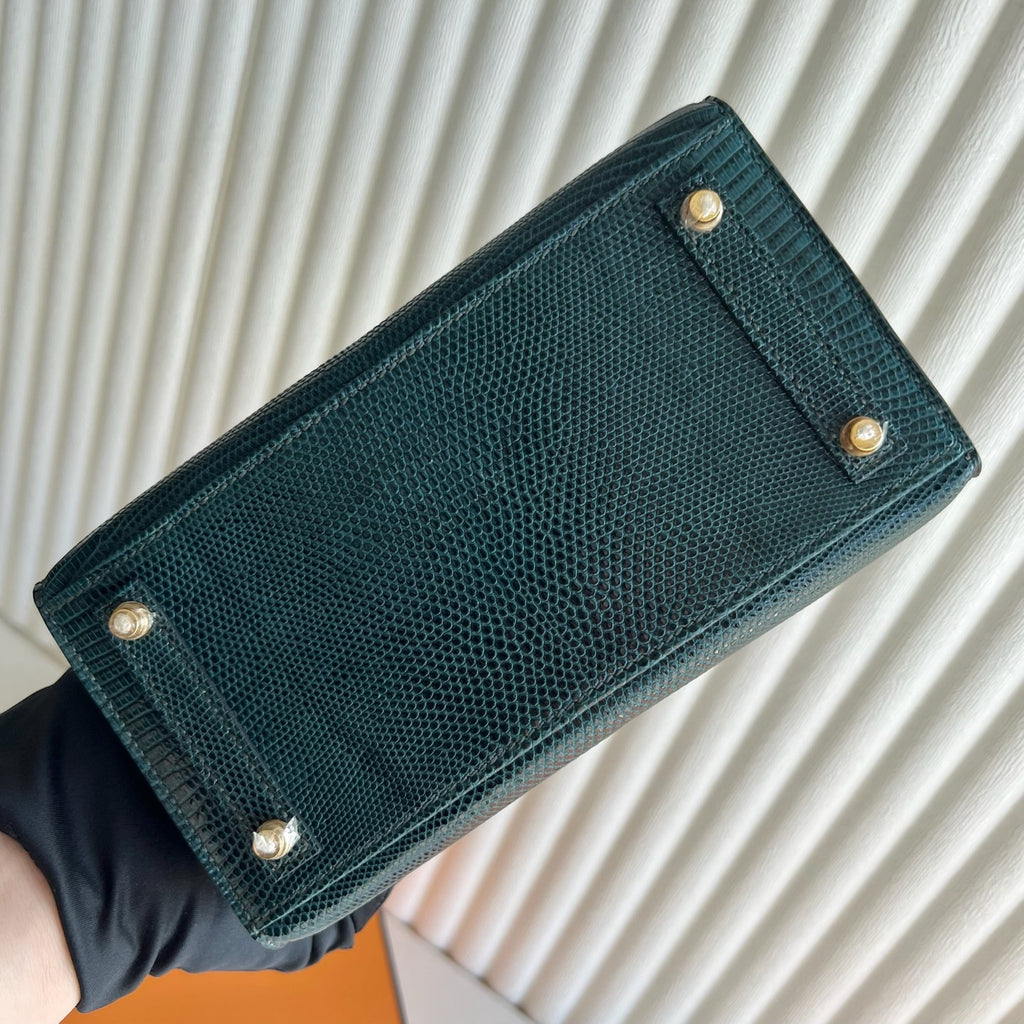 Birkin 20cm Sellier 亮面蜥蜴皮 Color：6O松柏绿 全手工蜡线缝  金扣 Stock