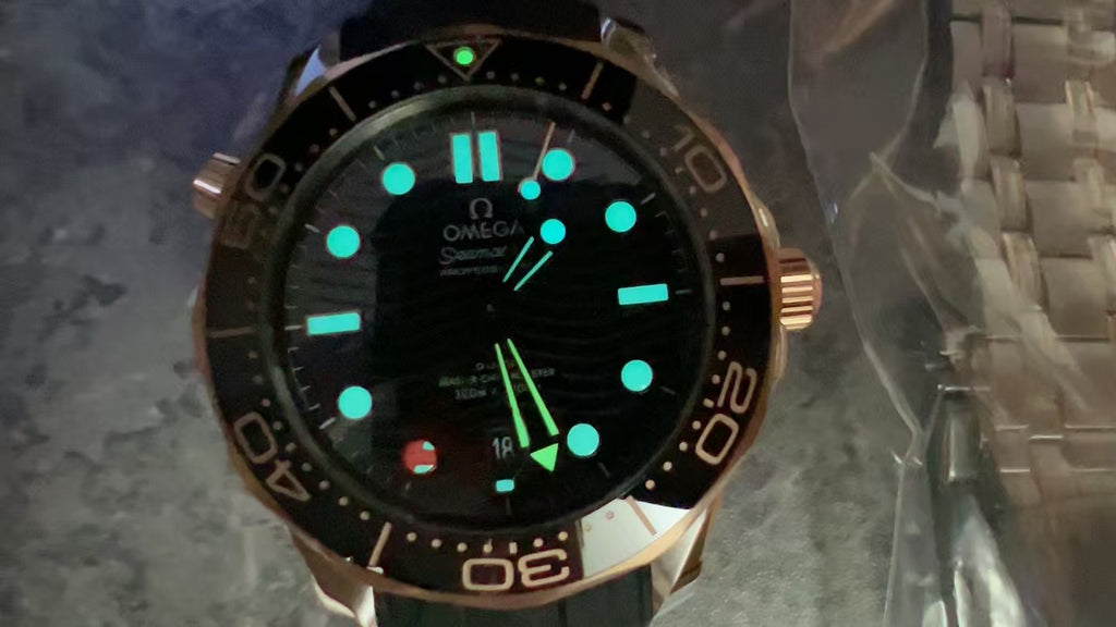 玫瑰金海马300
