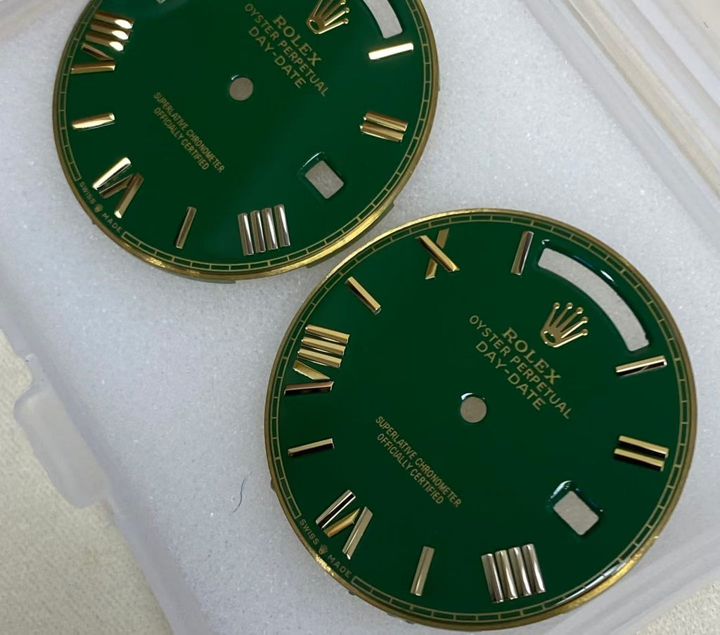Green customized gambling table