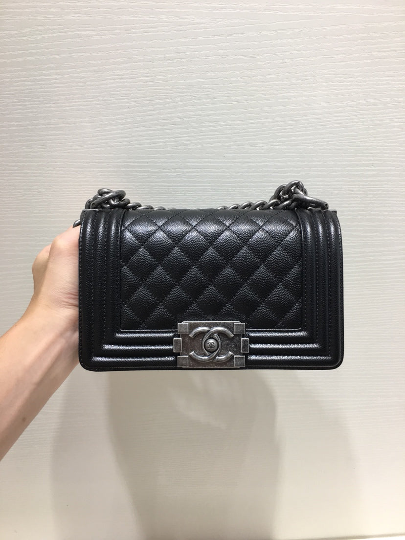黑色漆皮mini Leboy