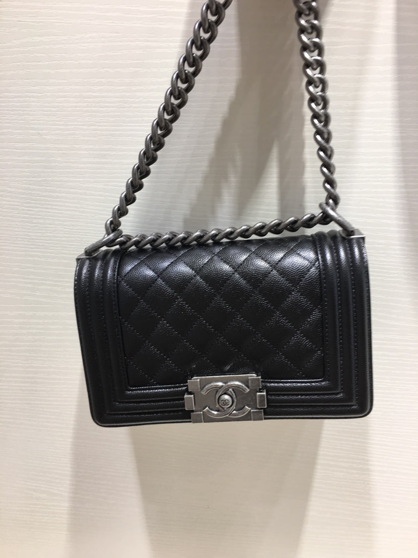 黑色漆皮mini Leboy