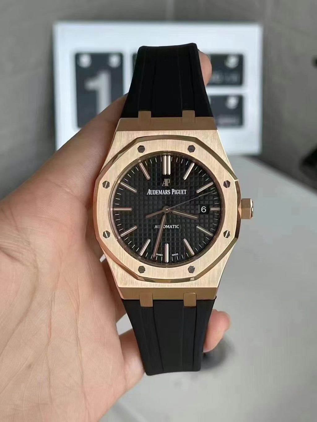 AP皇家橡树15400玫瑰金41mm